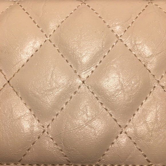 Women's Cream Quilted Wallet/Clutch Purse - Picture 10 of 11